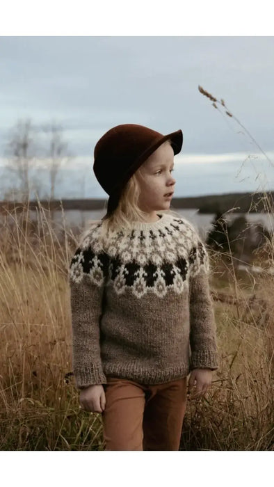 Lakeside Stitches - Gentle Knits from the North