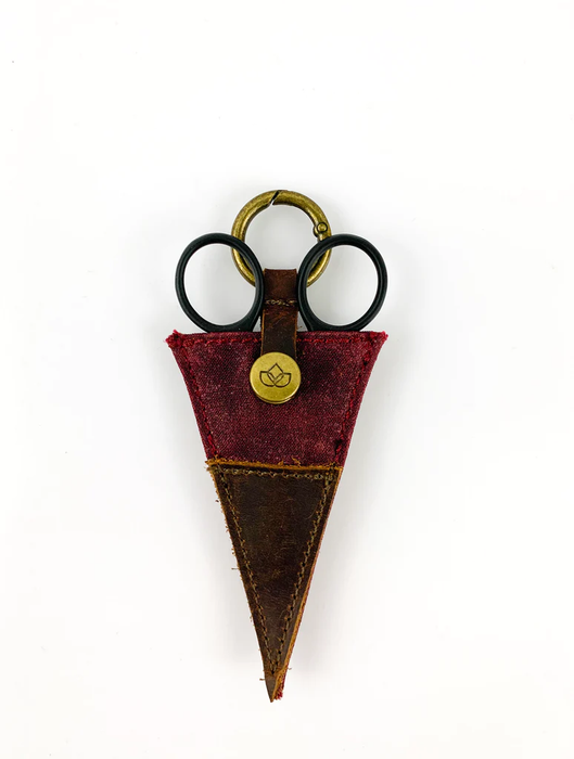 della Q Scissor Pocket